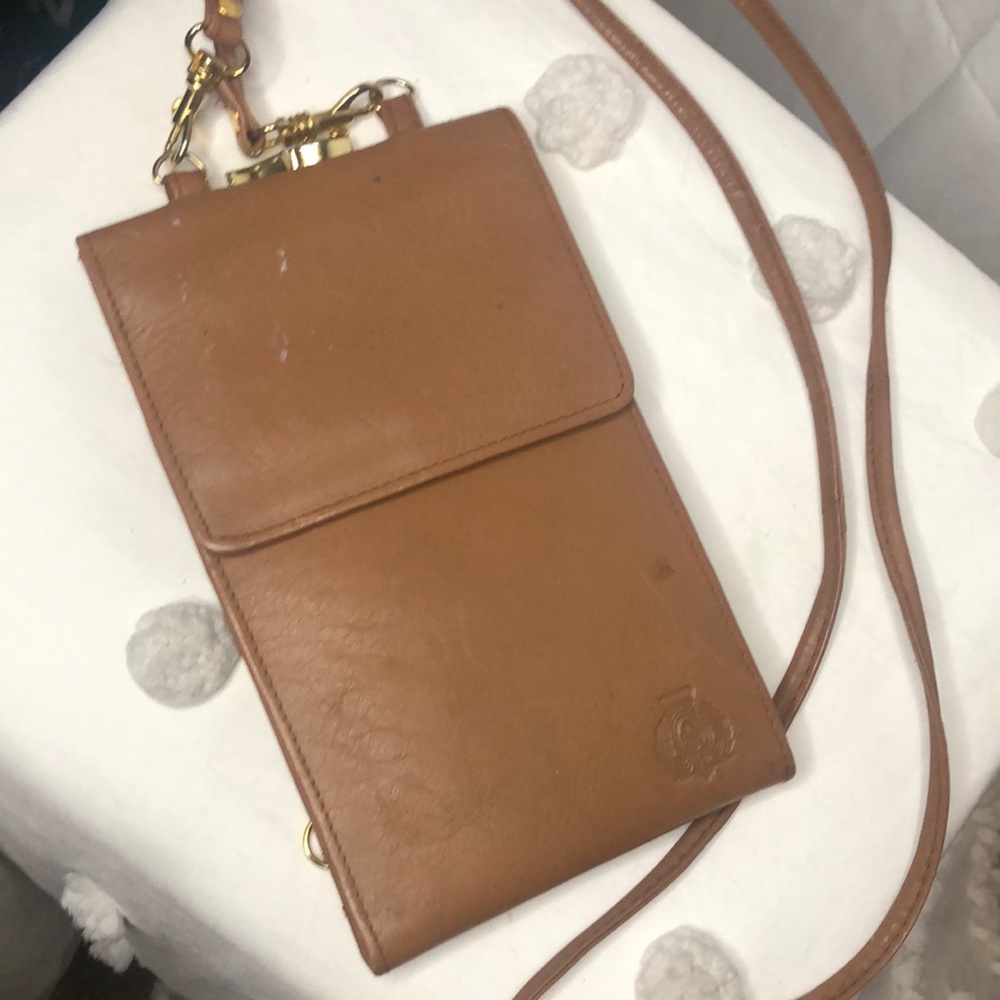 BECHAMEL 100% grain leather light brown crossbody.